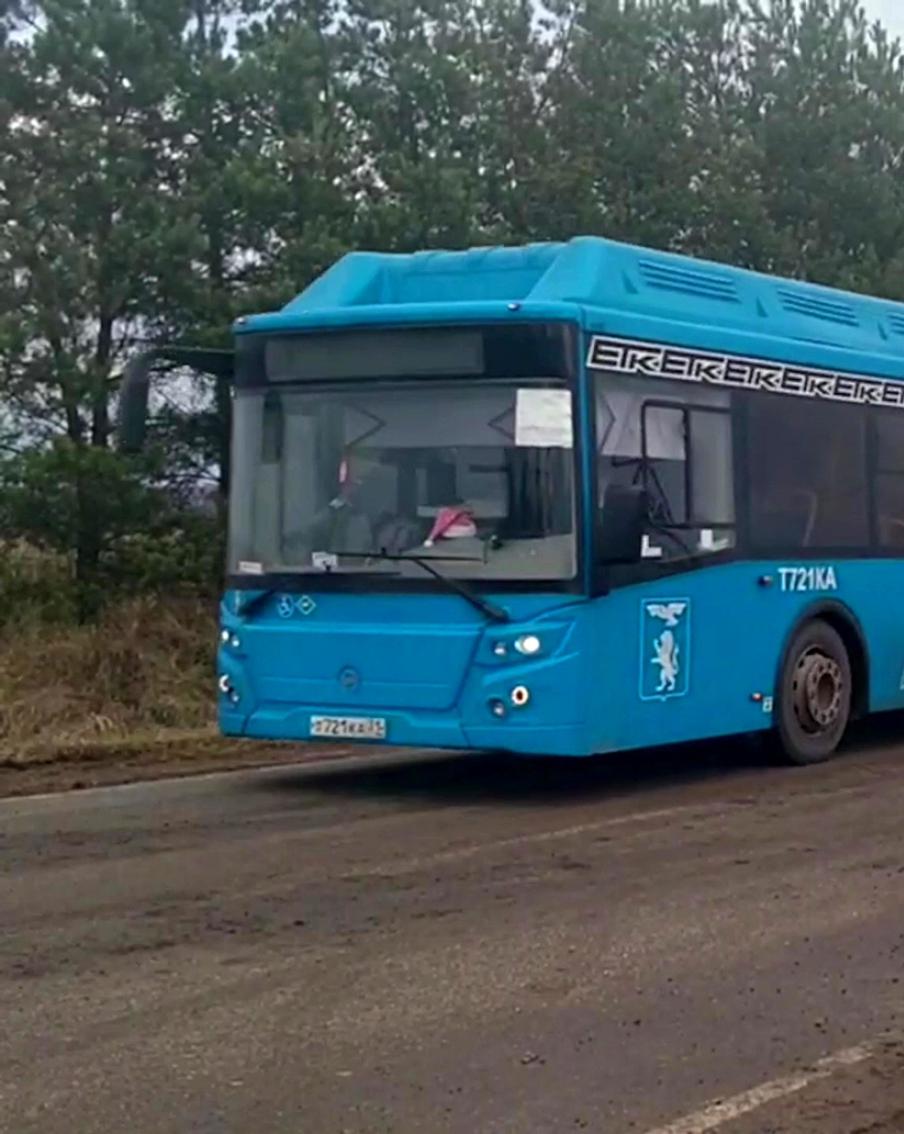 Из украинского плена вернулись трое российских лётчиков