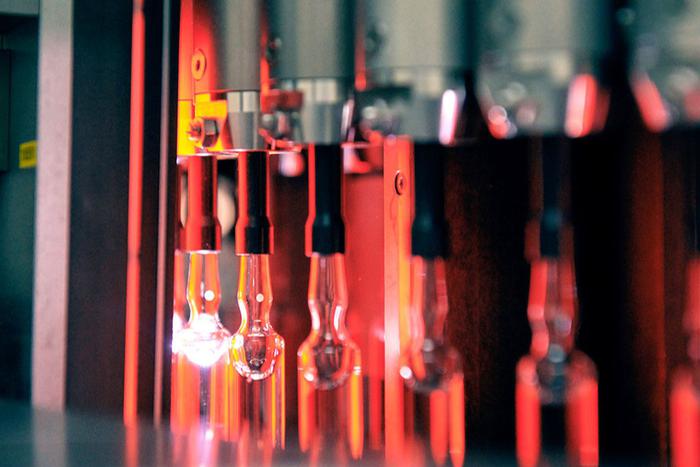 Сергей Собянин поздравил "Московский эндокринный завод" с 80-летием и рассказал о его внушительных успехах