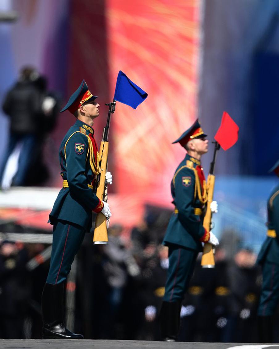 На Красной площади прошёл парад Победы. Metro выбрало самые яркие фотографии