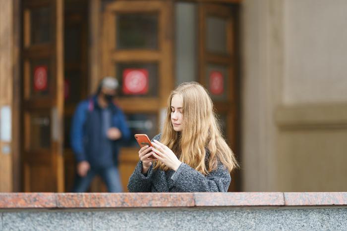 Политик предложил переводить на бюджет студентов, у которых рождается ребёнок