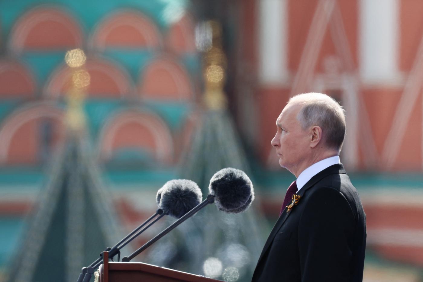 Путин выступил с речью на параде Победы, Зеленский встретился с главой Еврокомиссии