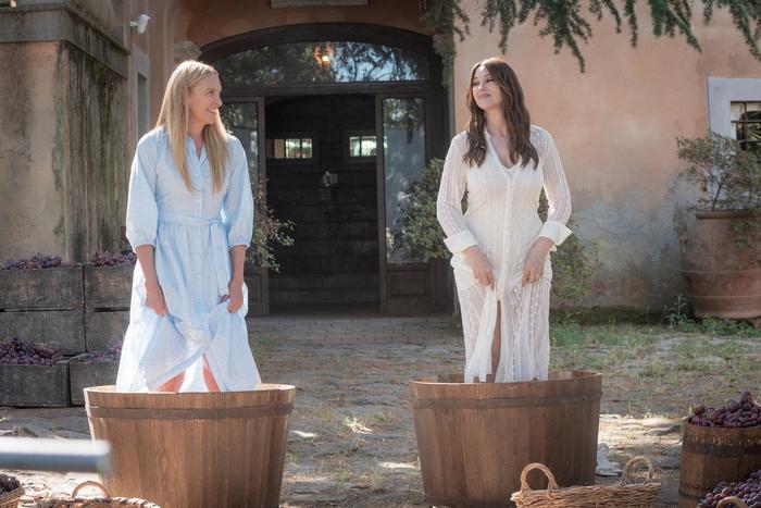 У "крёстных матерей" итальянской мафии тоже в 40 лет жизнь только начинается