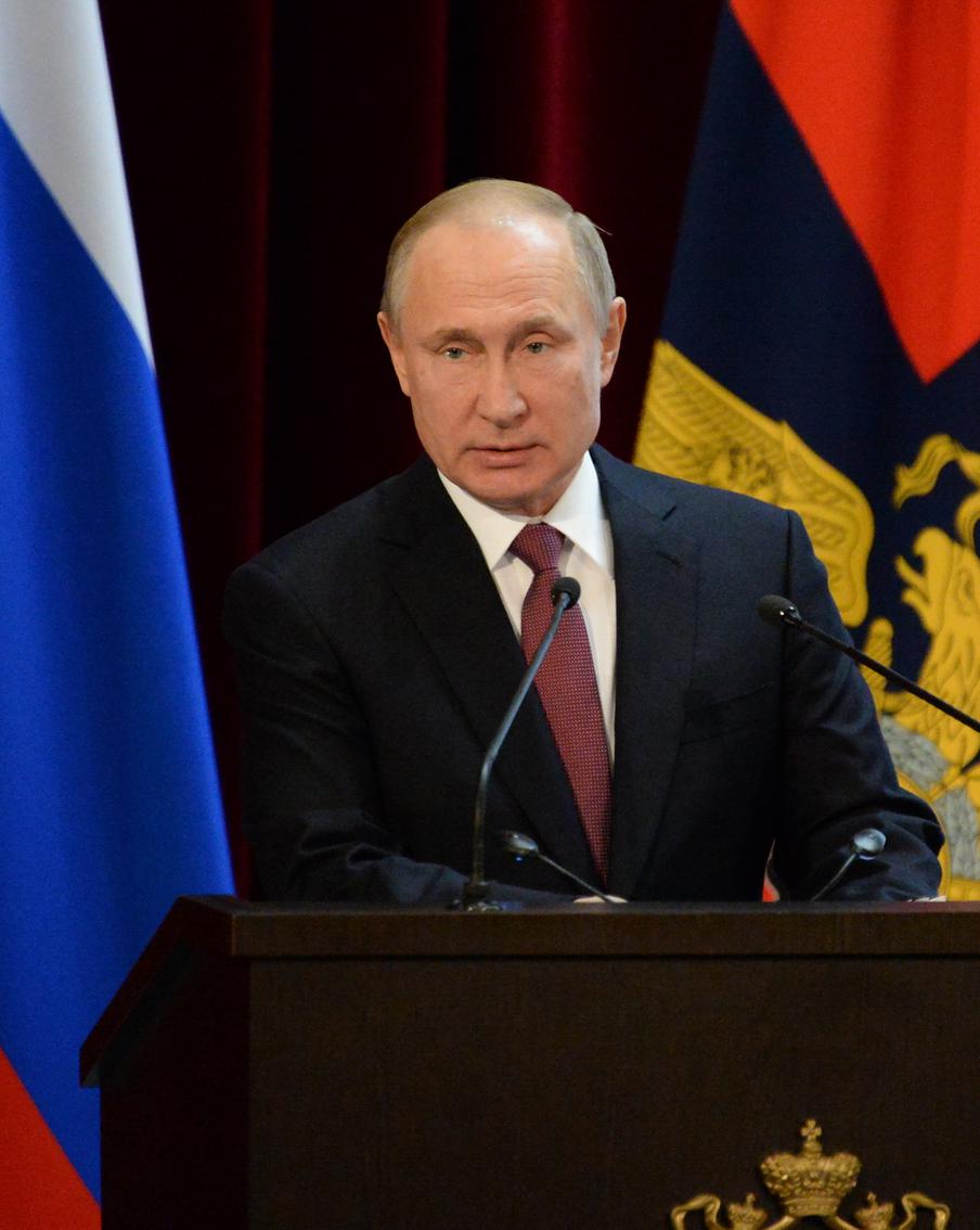 Президент России Владимир Путин подписал указ о военных сборах для запасников