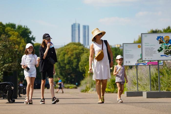 Синоптики говорят, что в Москве будет самое жаркое лето за 150 лет. Metro выяснило, какова вероятность такого прогноза