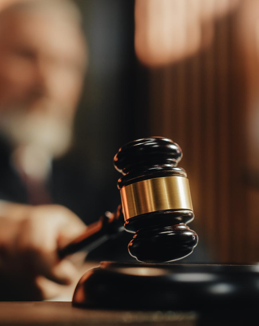 За нацистское приветствие петербуржец получил пятнадцать суток ареста