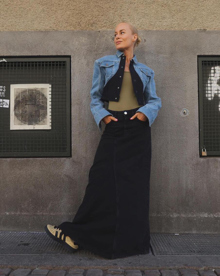 Нейтральная ретромодель.