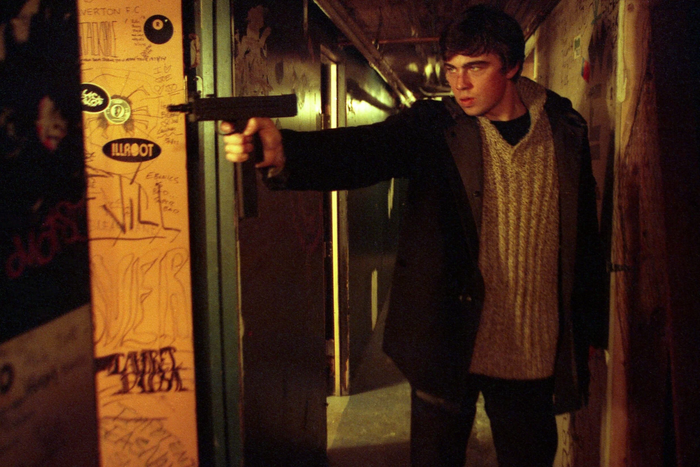 "Даня, сверни где потише. А как скажу, тормозни!" – репортёр Metro прошлась по местам съёмок фильма "Брат 2"