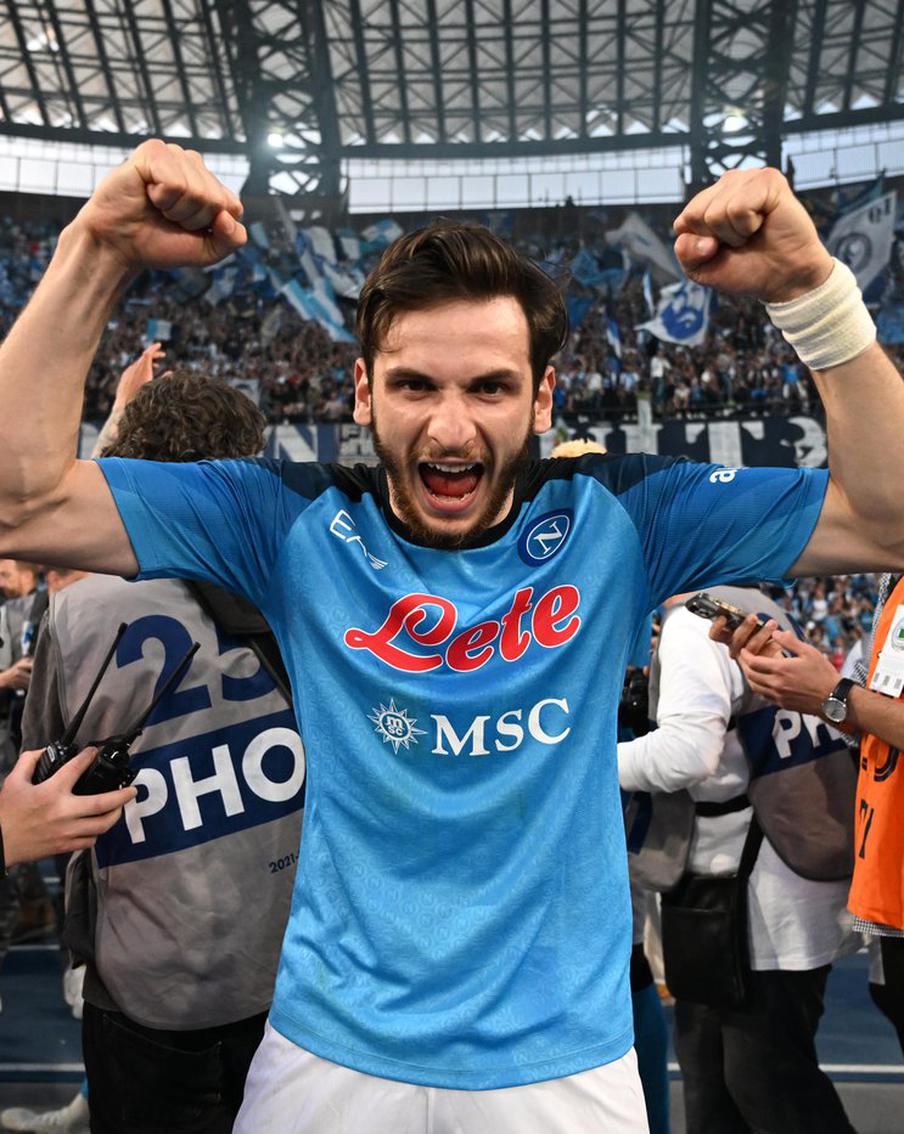 Неаполь и Барселона ликуют, а в Германии всё решится на самом финише