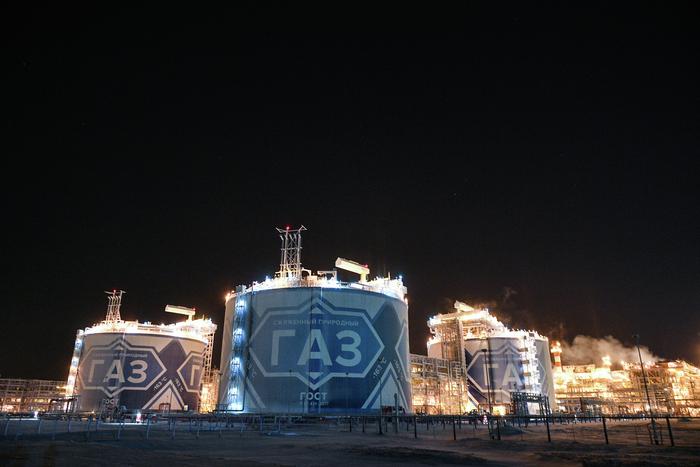 Самураи пошли во льды: Япония хочет наш сжиженный природный газ