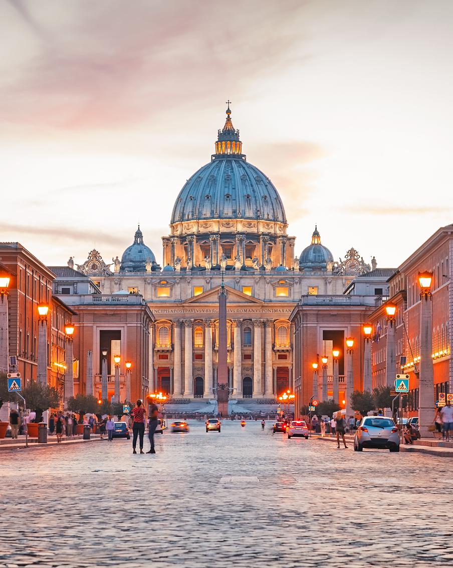 Мужчина въехал на &nbsp;территорию Ватикана без разрешения