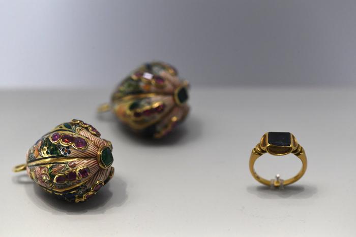 Всё на продажу. Как датский король спас казну во время войны