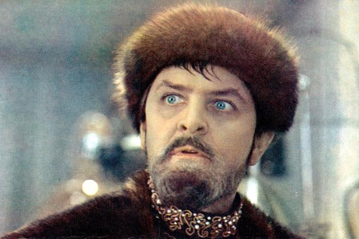 Электронный Карамзин не сдал экзамен по истории: преподаватель проверил ChatGPT на знание прошлого