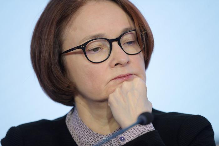 Всё ниже: Центробанк хочет уничтожить рост цен