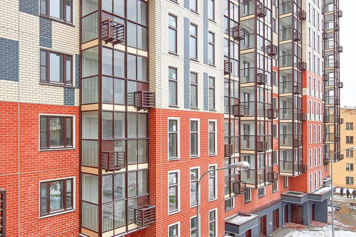 В Дмитровском районе столицы расселили десять домов по программе реновации. Новостройки продолжают возводить