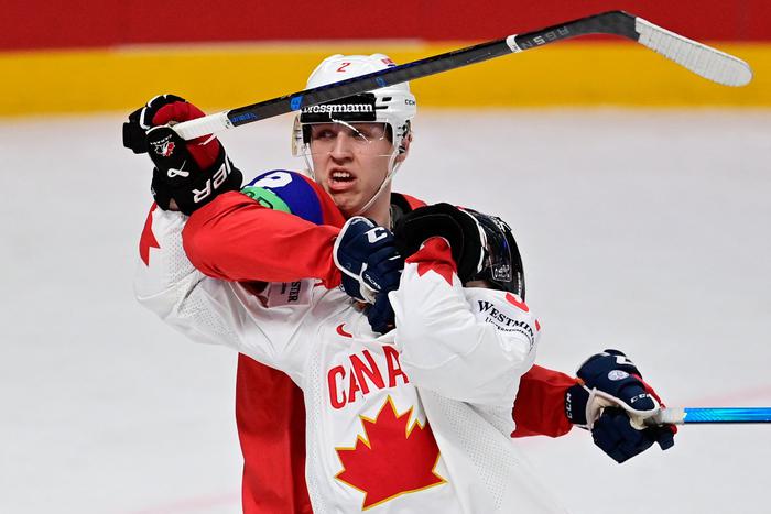 Герои и сенсации чемпионата мира по хоккею: Metro подводит итоги группового этапа соревнований