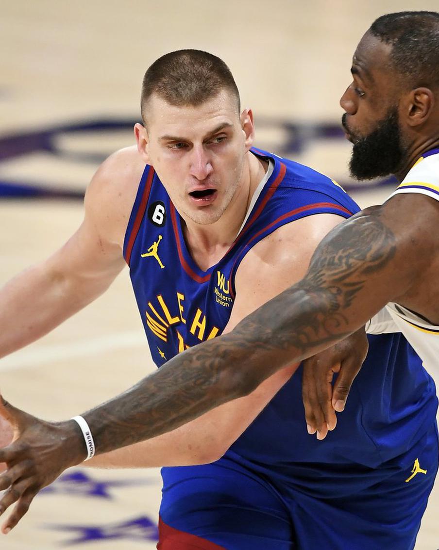 Джокер расправился с Королём Джеймсом: "Денвер" впервые в истории вышел в финал НБА