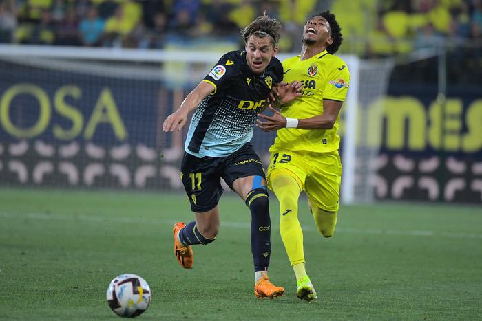 Алехо, Суарес, Коста и даже спартаковец: кто из футболистов прославился укусами соперника