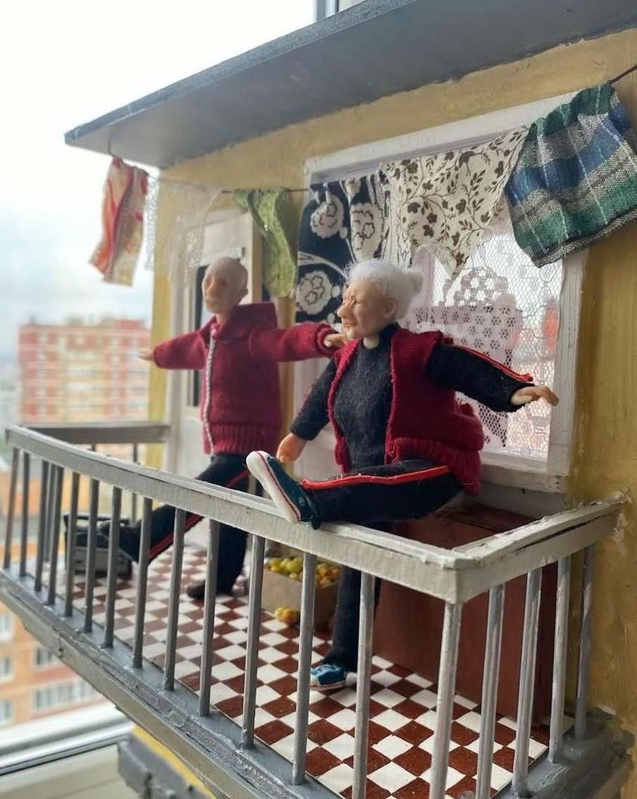 Присоединяйтесь к зарядке! Каждое утро Зоя Фёдоровна и Иван Степанович начинают с упражнений.