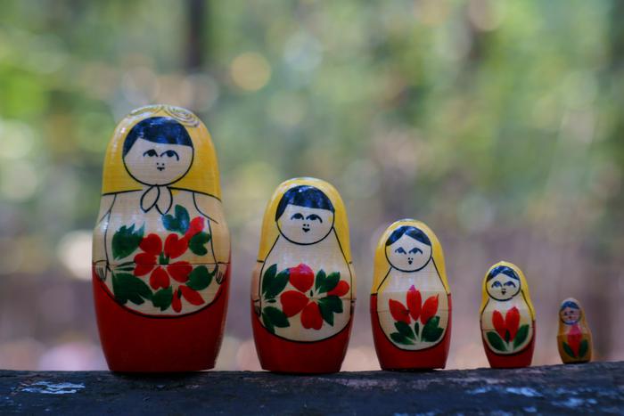 В Совфеде России предложили делать больше "национальных игрушек"