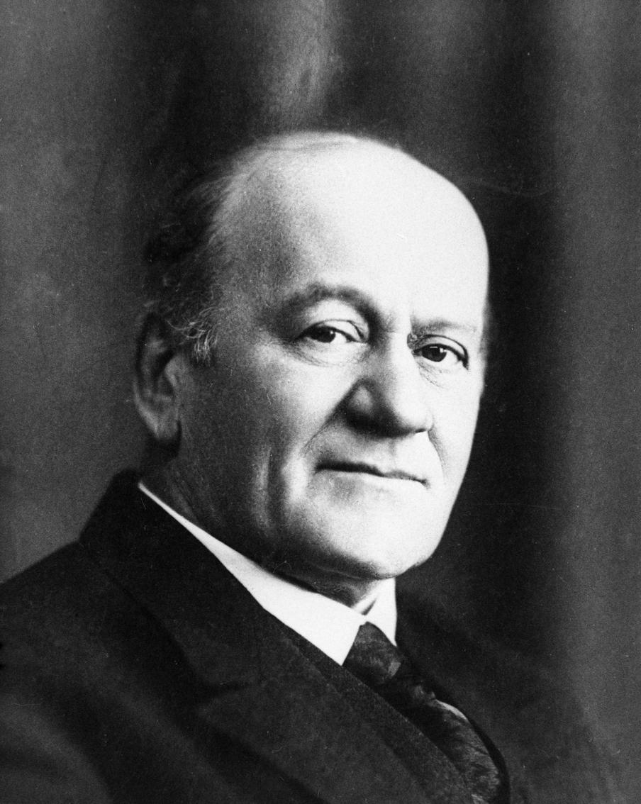 Советский актер и режиссёр народный артист СССР Леонид Миронович Леонидов