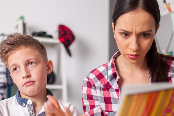 Школьникам могут облегчить жизнь: в Госдуме предложили отменить "домашку"