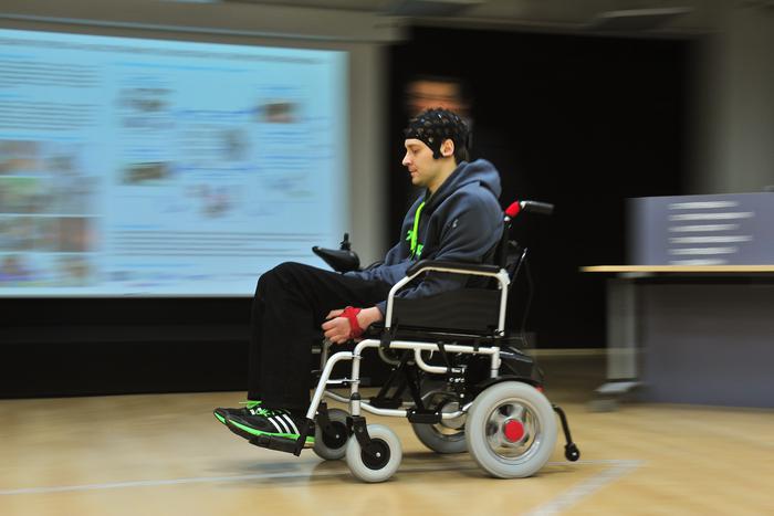 В Москве прошёл "Технологический конкурс” по ассистивным технологиям. Разработки стартапов принесут пользу в медицине