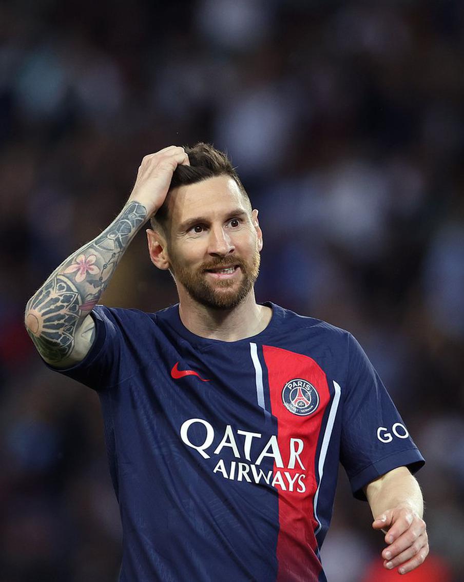 Легенды меняют прописку: Месси и другие звёзды прощаются со своими клубами