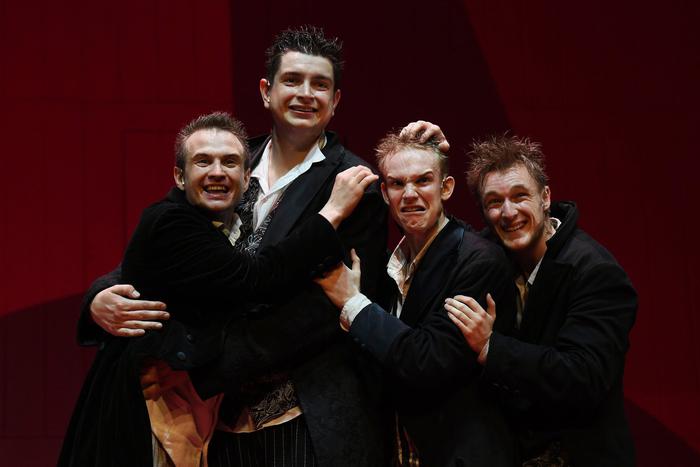 Машков вернулся к "Смертельному номеру" спустя почти 30 лет