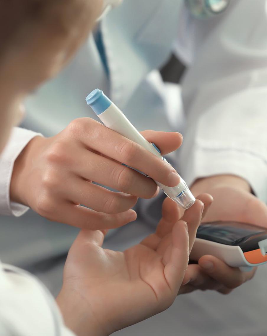 Диабет первого типа у ребёнка: как научить малыша жить с болезнью