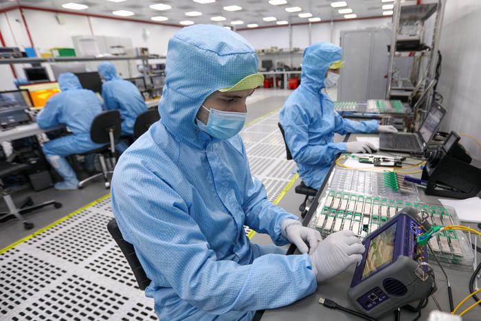 Город оказывает активную поддержку предприятиям, которые занимаются производством компьютерной техники