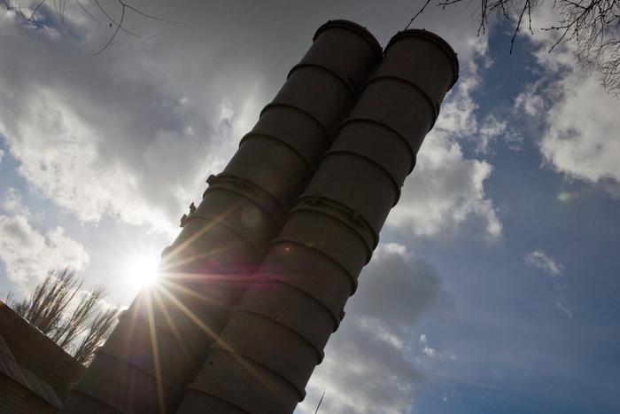 В Крыму система ПВО сбила две украинские ракеты