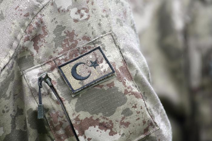 При взрыве на заводе в Анкаре погибли пять человек