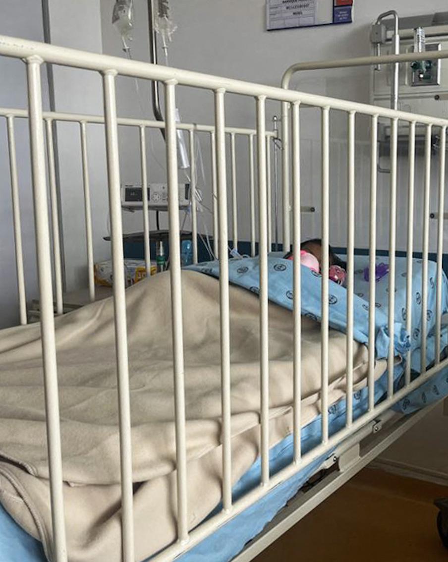 Скитавшиеся 40 дней по джунглям дети уже в больнице: под наблюдением медиков они будут находиться около трёх недель