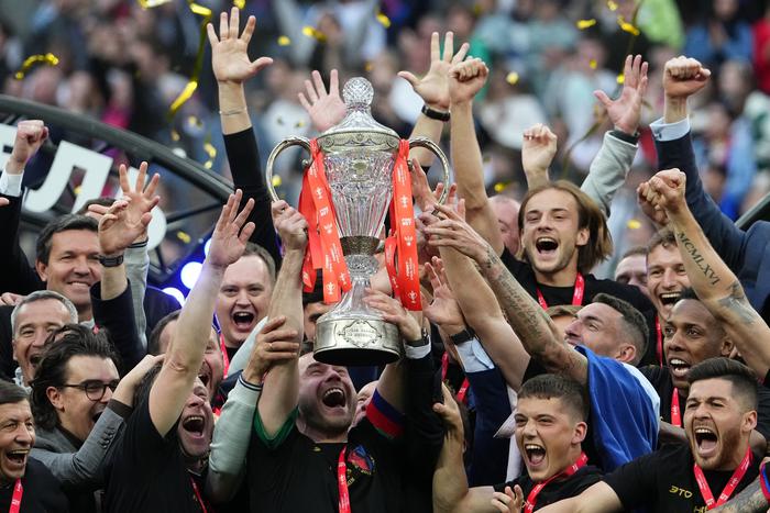 ЦСКА выиграл кубок России по футболу: армейцы обыграли "Краснодар" в серии пенальти