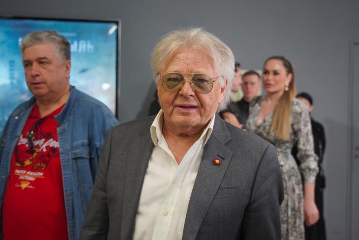 У Юрия Антонова проблемы с ногами: он перенёс несколько операций на тазобедренном суставе