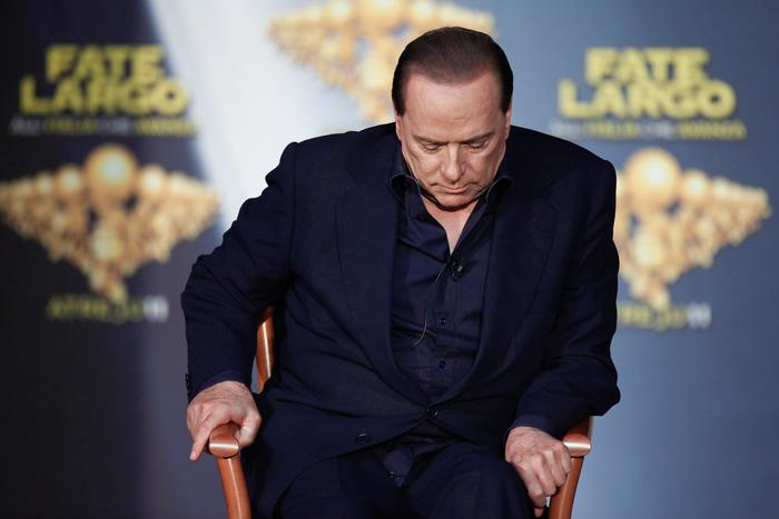 Известна дата похорон Берлускони: траурная церемония состоится 14 июня в Кафедральном соборе Милана