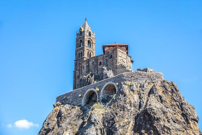 5 культовых религиозных сооружений, поражающих воображение. Metro рассказывает о самых необычных инженерных решениях