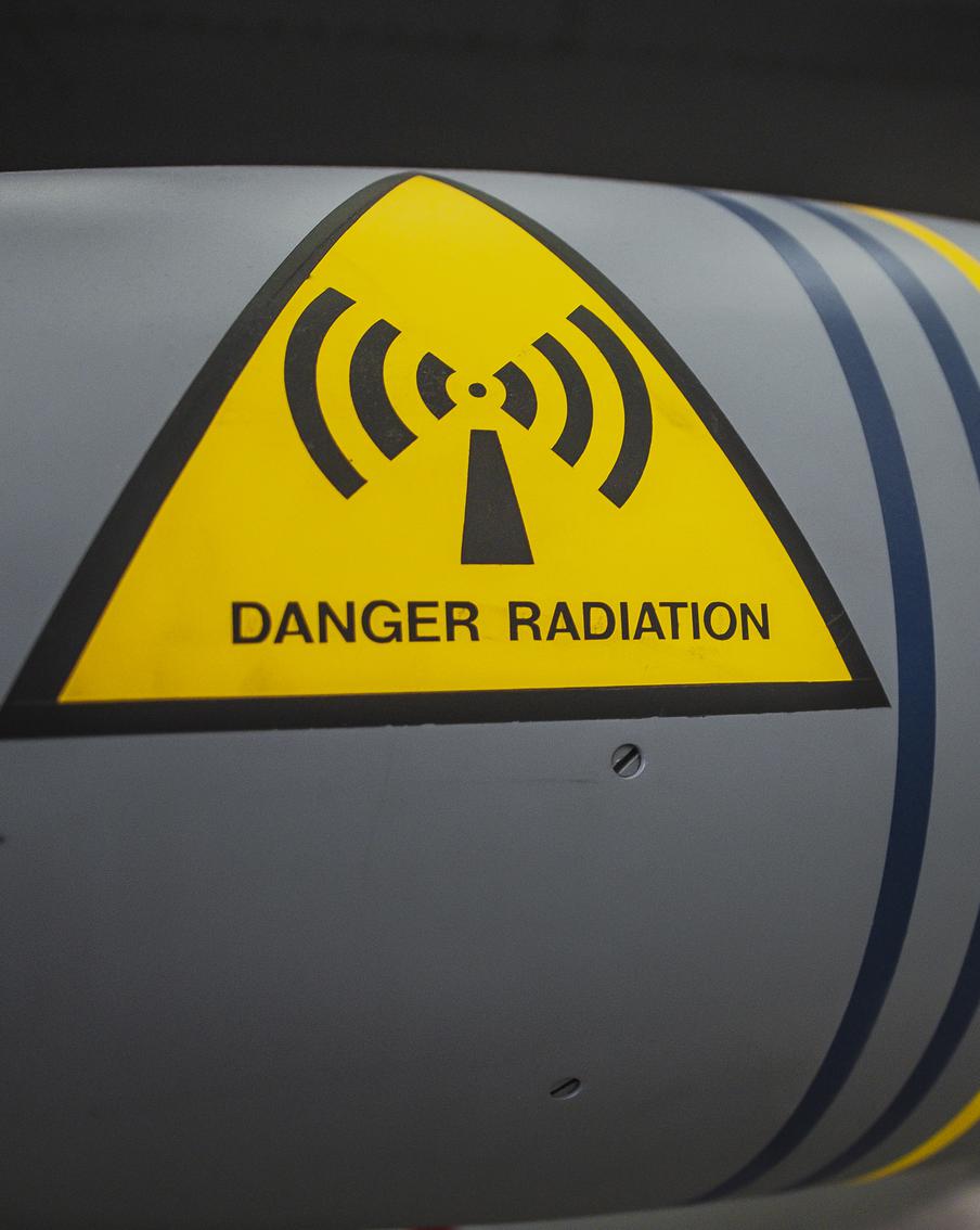 США могут поставить Украине снаряды  с обеднённым ураном