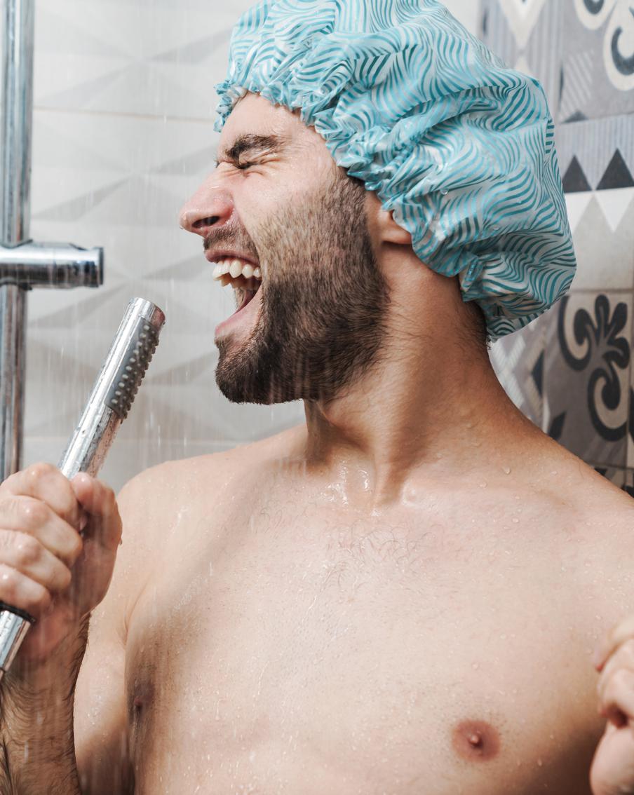 Проблема отключений горячей воды решена: теперь в приложении для знакомств можно найти человека, у которого она есть