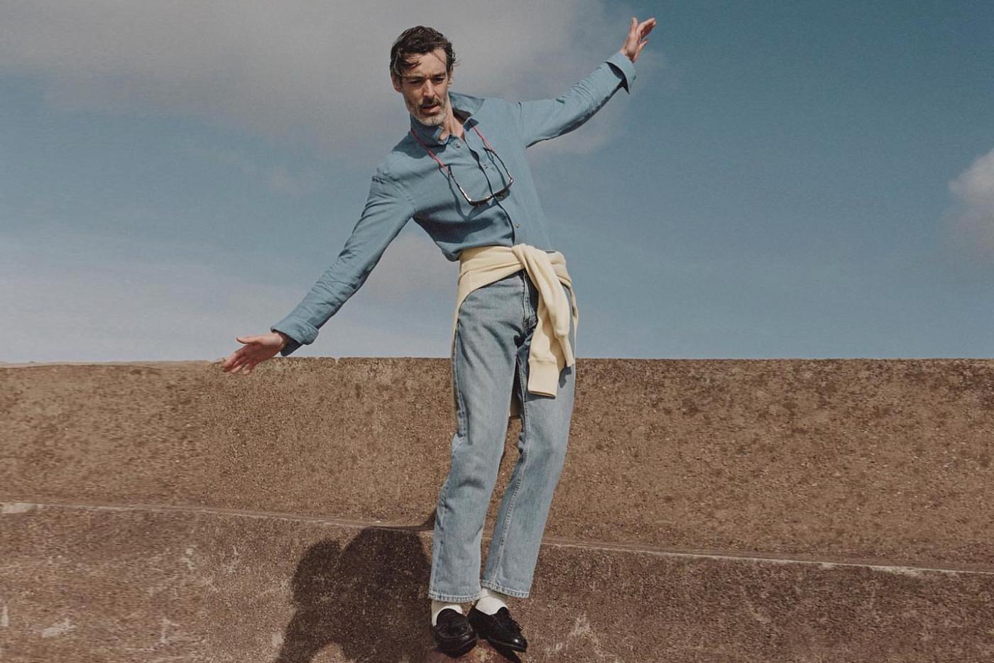 Какие силуэты джинсов носить мужчинам в этом сезоне, чтобы выглядеть стильно