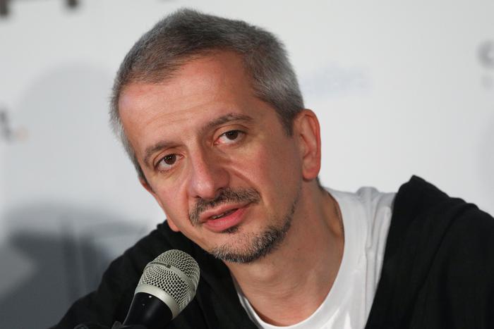 Богомолов предложил разрешить вернуться уехавшим деятелям культуры