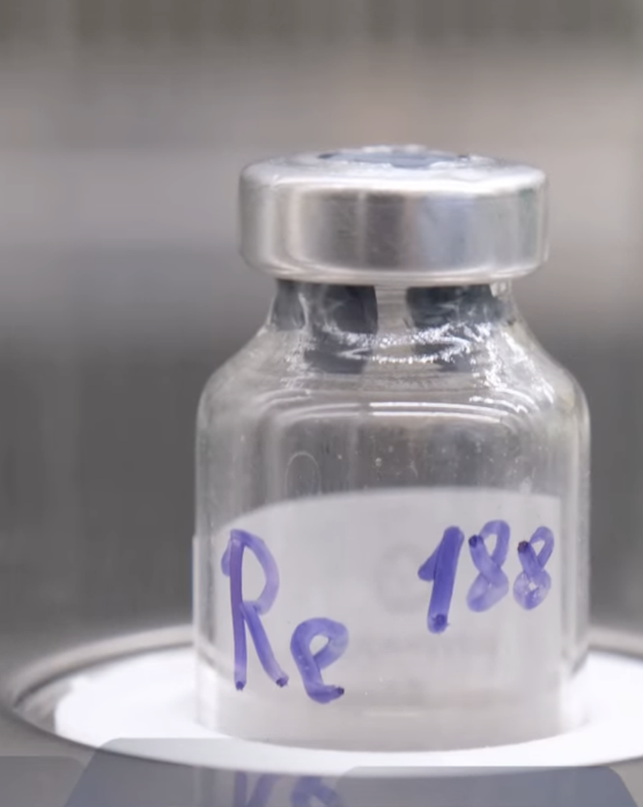 На Московском онкологическом форуме впервые рассказали, что содержится в "ядерной аптеке"