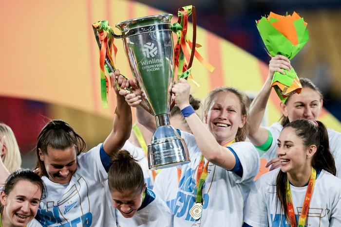 Питер силён не только мужским футболом: женский "Зенит" выиграл Суперкубок