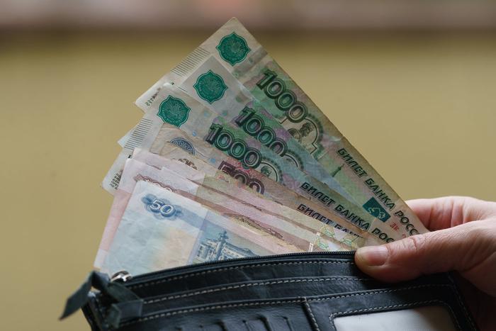 Рубль вверх: российская валюта вот-вот укрепится к доллару и евро