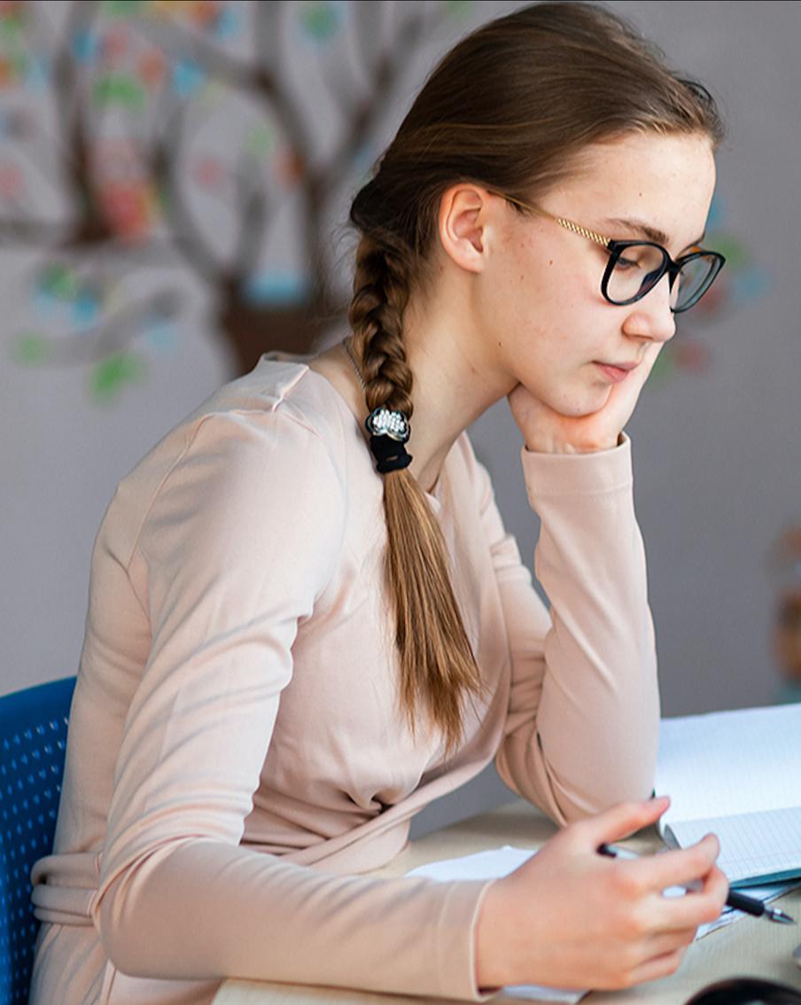 Московским школьникам помогают выбрать вуз: рекомендации даёт сервис Московской электронной школы