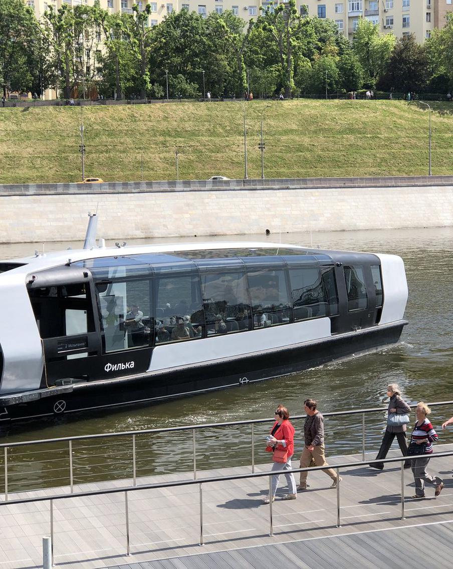 Запущено регулярное движение речных трамваев по Москве-реке. Они  станут частью новой транспортной структуры столицы