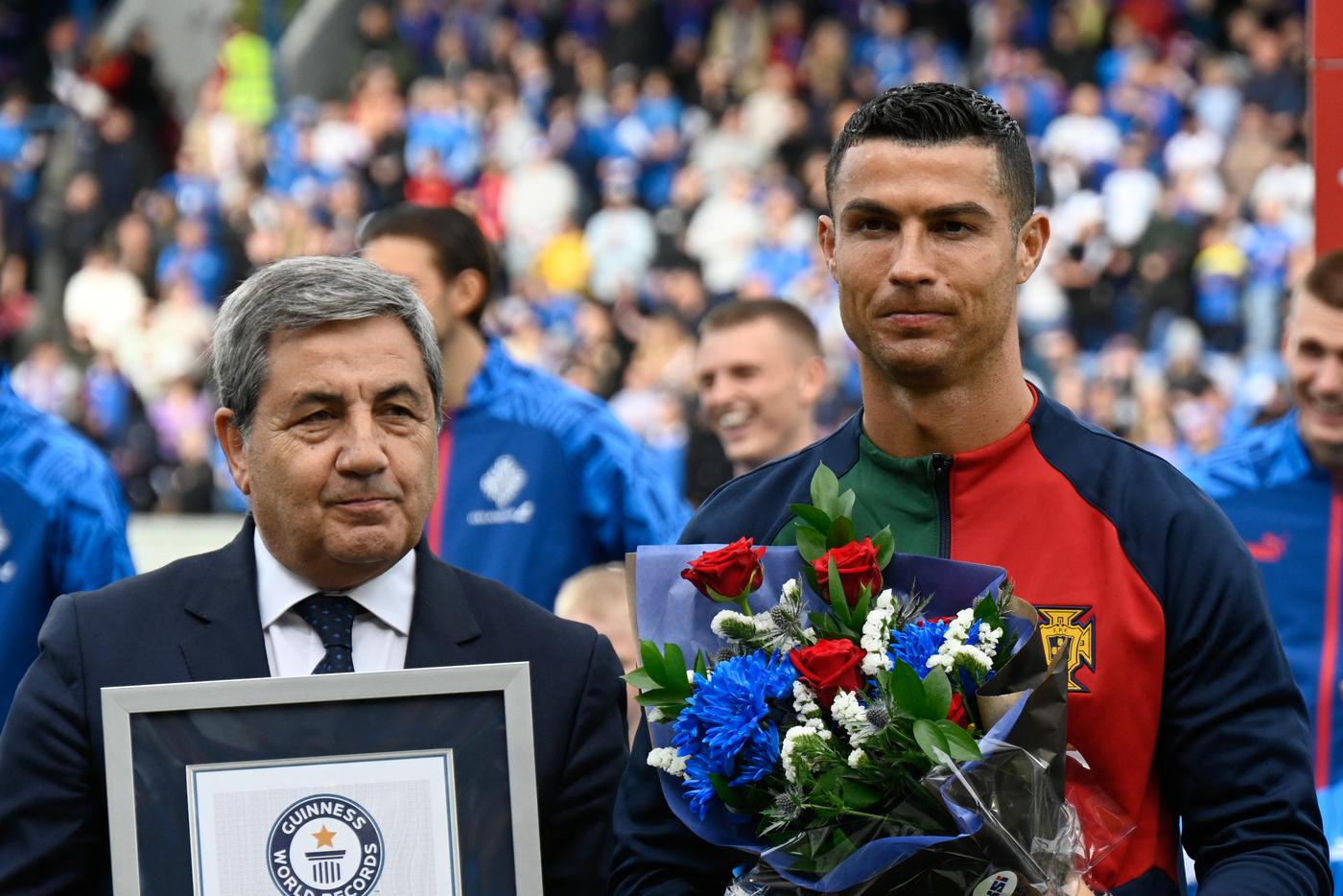 Криштиану Роналду сыграл 200-й матч за сборную: кто ещё близко подобрался к этой отметке