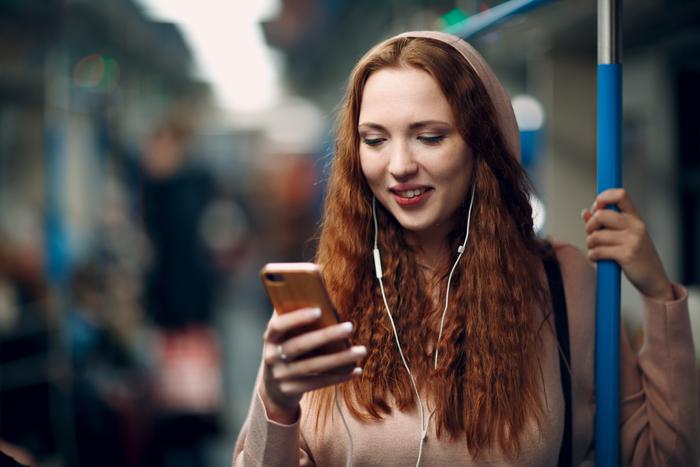 Откуда мобильный Интернет под землёй? Спросили экспертов Tele2, как работает связь в метро