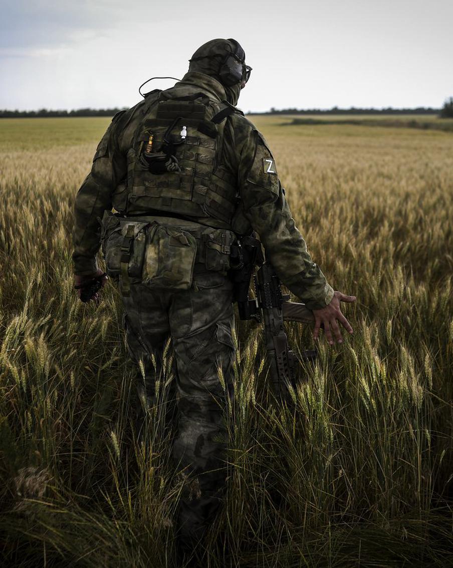 Есть такая профессия – военные события освещать. В конкурсе военной фотожурналистики объявили победителей
