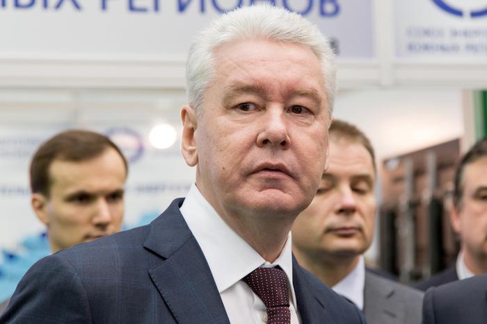 Собянин призвал москвичей доверять исключительно официальным источникам информации: распространяемая информация о закрытых въездах и выездах из города – фейк